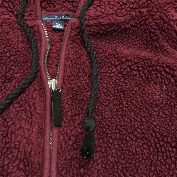 American eagle maroon Sherpa jacket - Picture 3 of 3